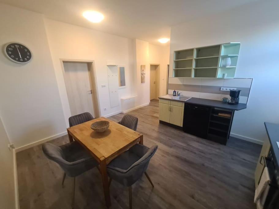 Apartament Suite 3 Bernburg Extérieur photo